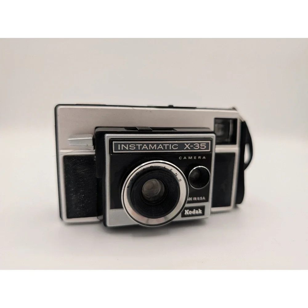 Vintage Kodak Instamatic X-35 Camera 126 Film Retro Mid Century Prop Display